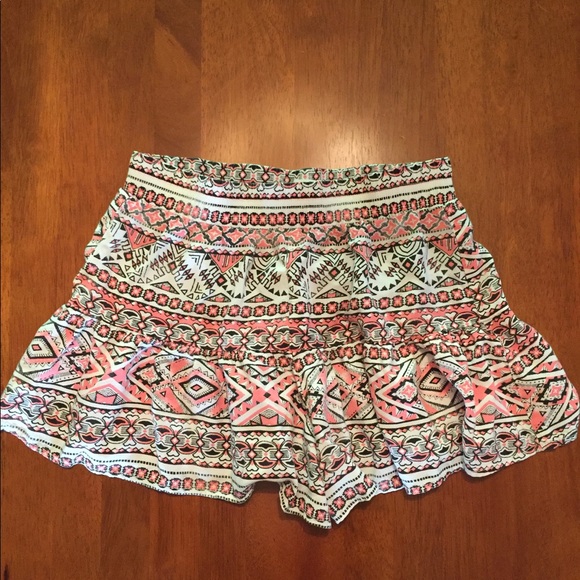 Aeropostale Pants - Aeropostale shorts size XS - super cute!!